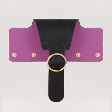 Ring Flap Classic | Black with Gold hardware