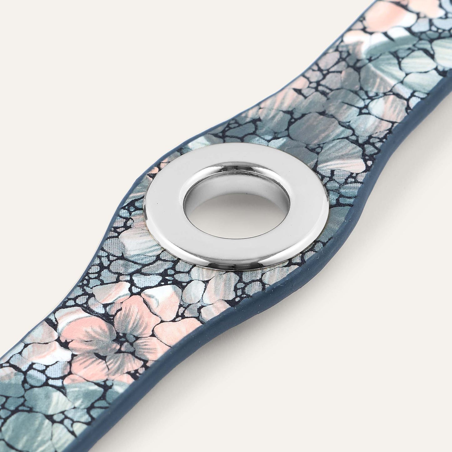 Deco Classic | Peach Mosaic with Silver hardware