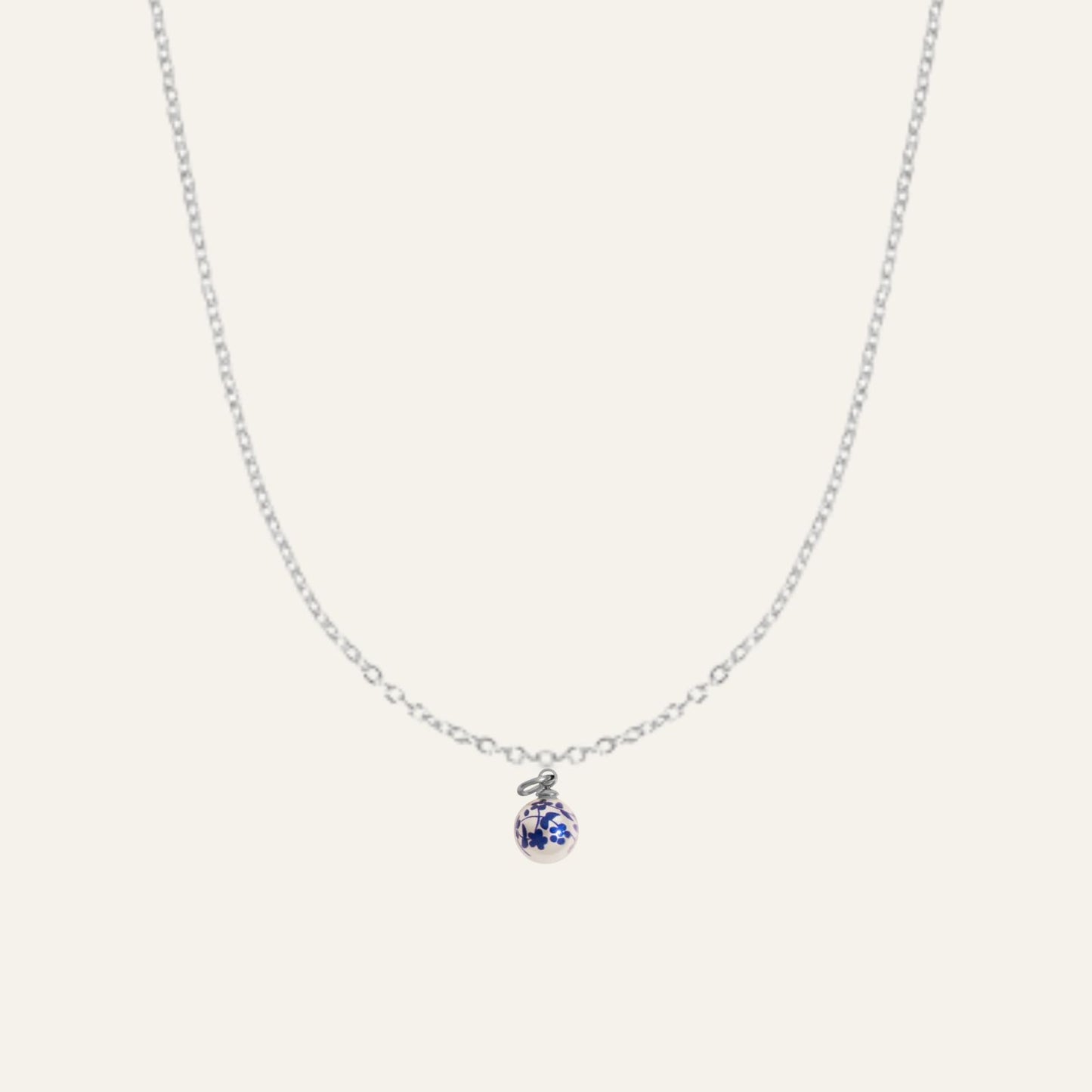 Crimped Oval Chain with Floral Printed Pearl | with Silver hardware