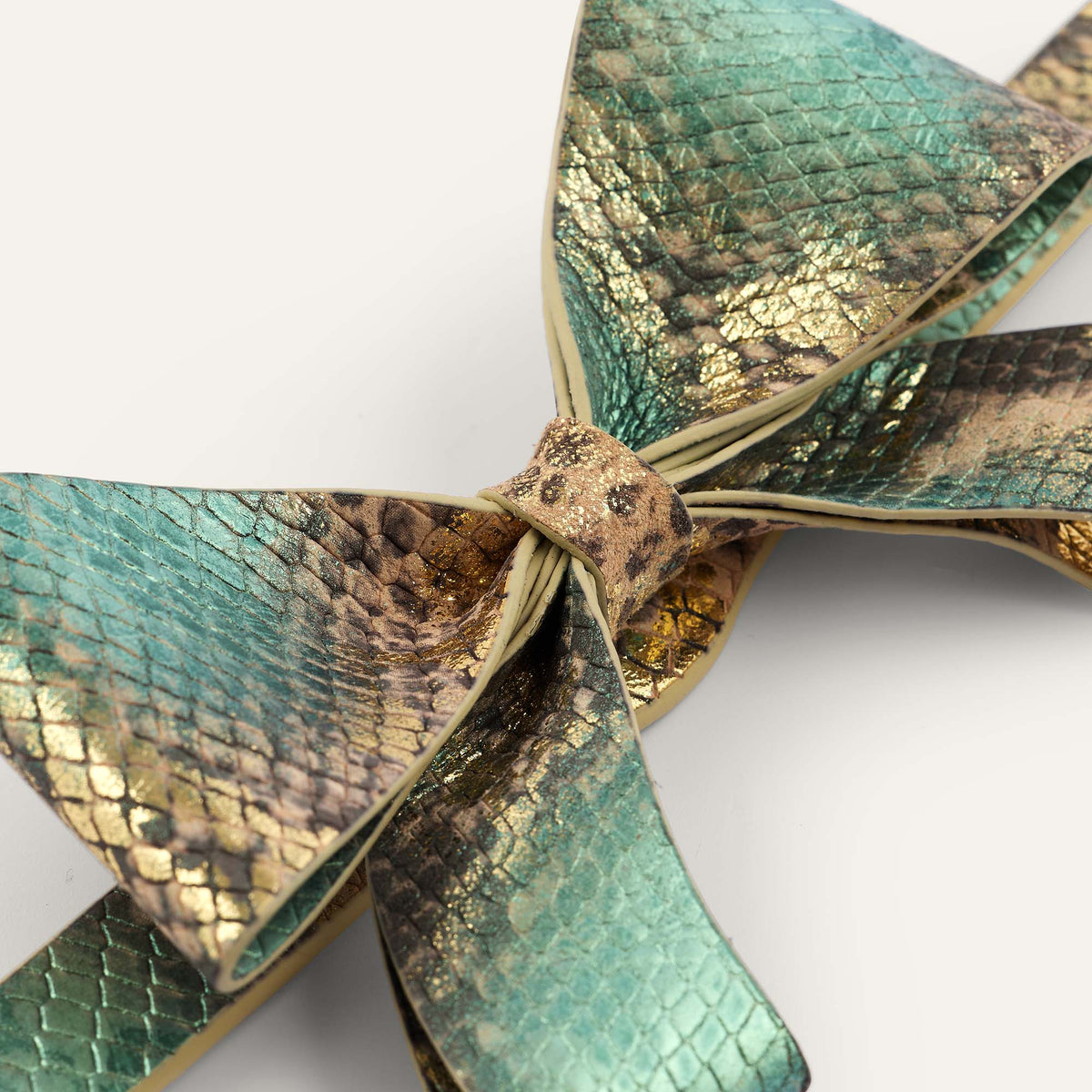 Bijoux Bow Classic | Serpentina with Gold hardware