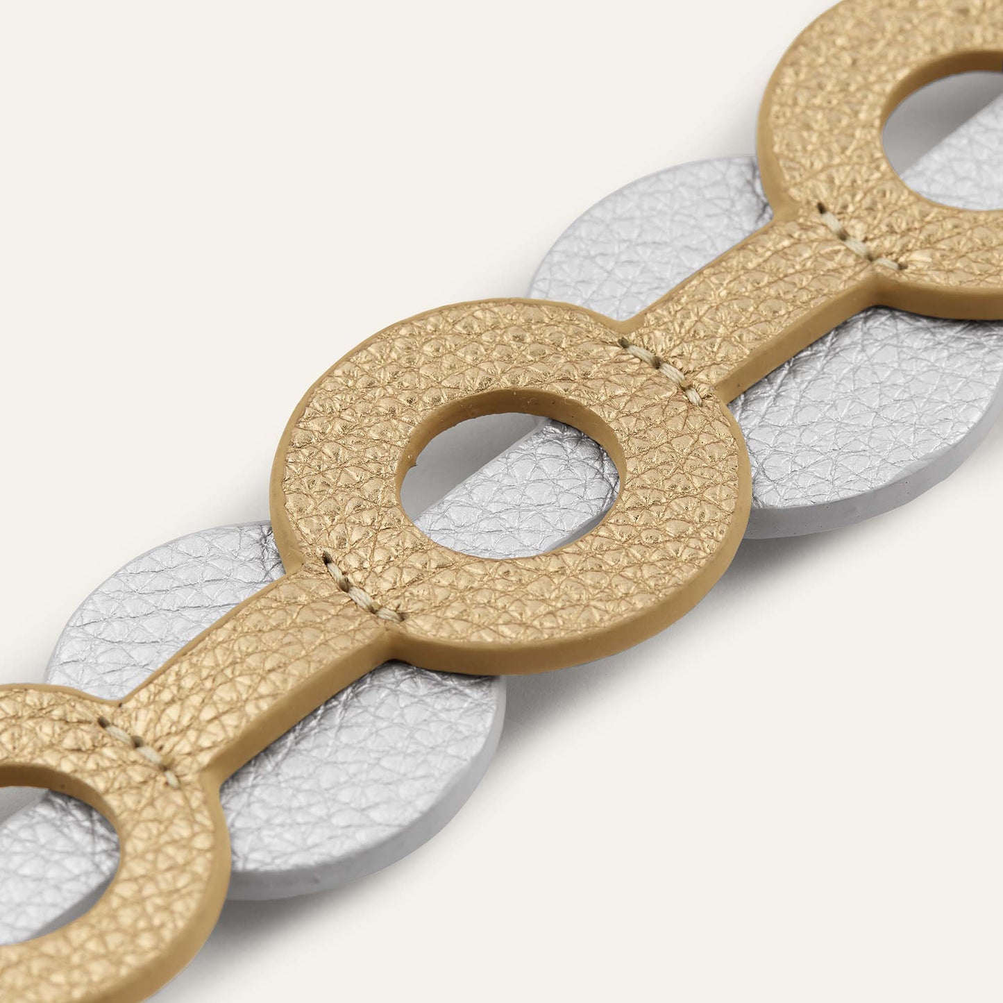 Deco Duo Classic | Metallic Silver Metallic Gold with Gold hardware