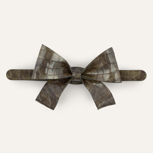 Bijoux Bow Classic | Flint Patent with Gold hardware