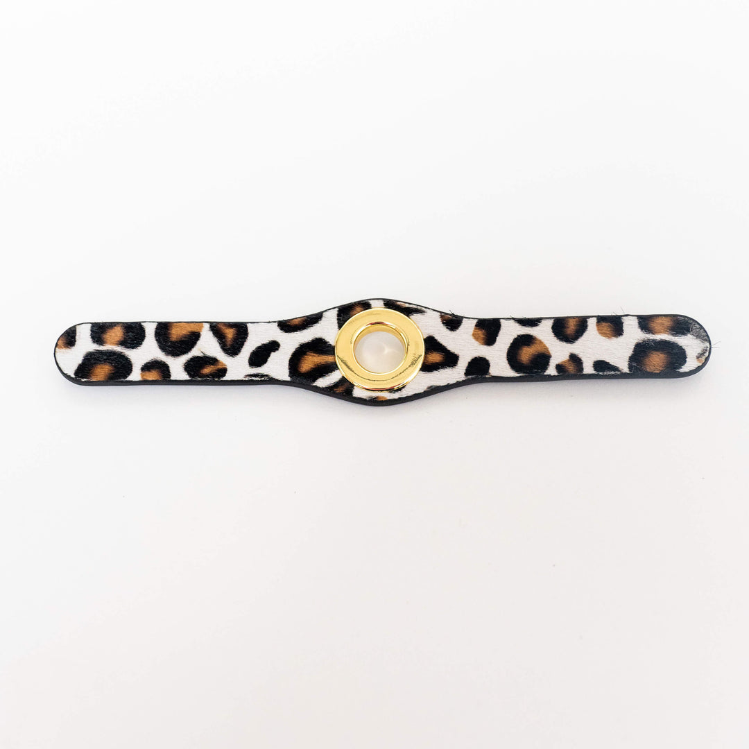 Leopard Cream Sarah Haran Deco Strip Mini Textured Stud with Gold hardware front 1 | C01-G