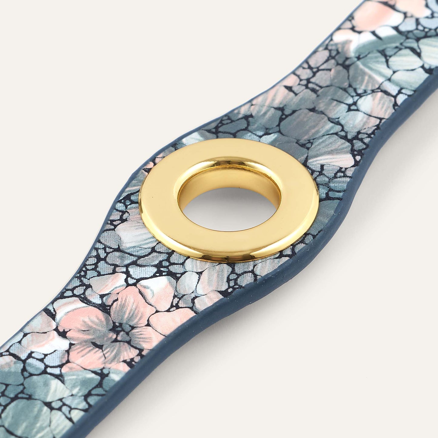 Deco Classic | Peach Mosaic with Gold hardware