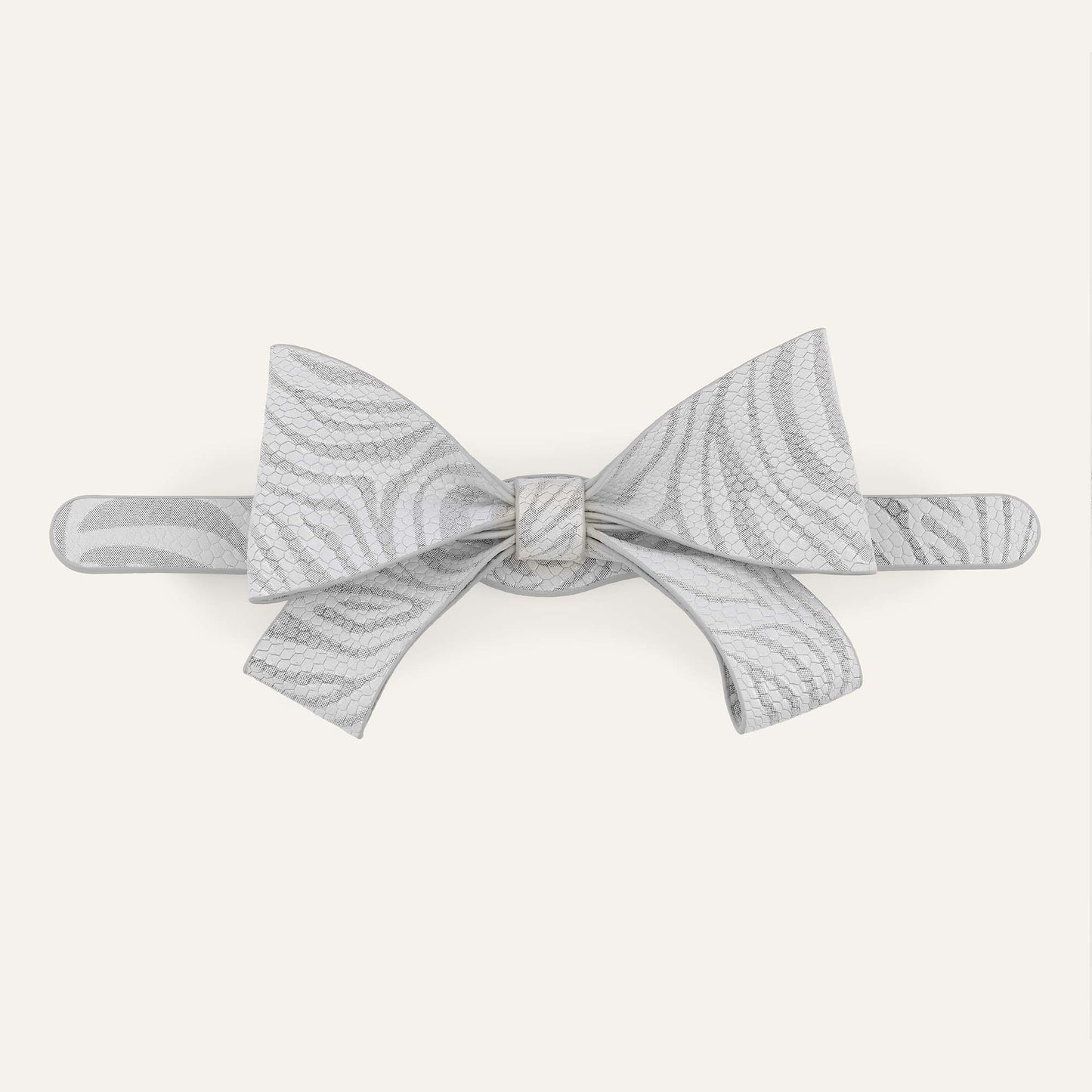 Bijoux Bow Classic | Pearl Waves with Gold hardware