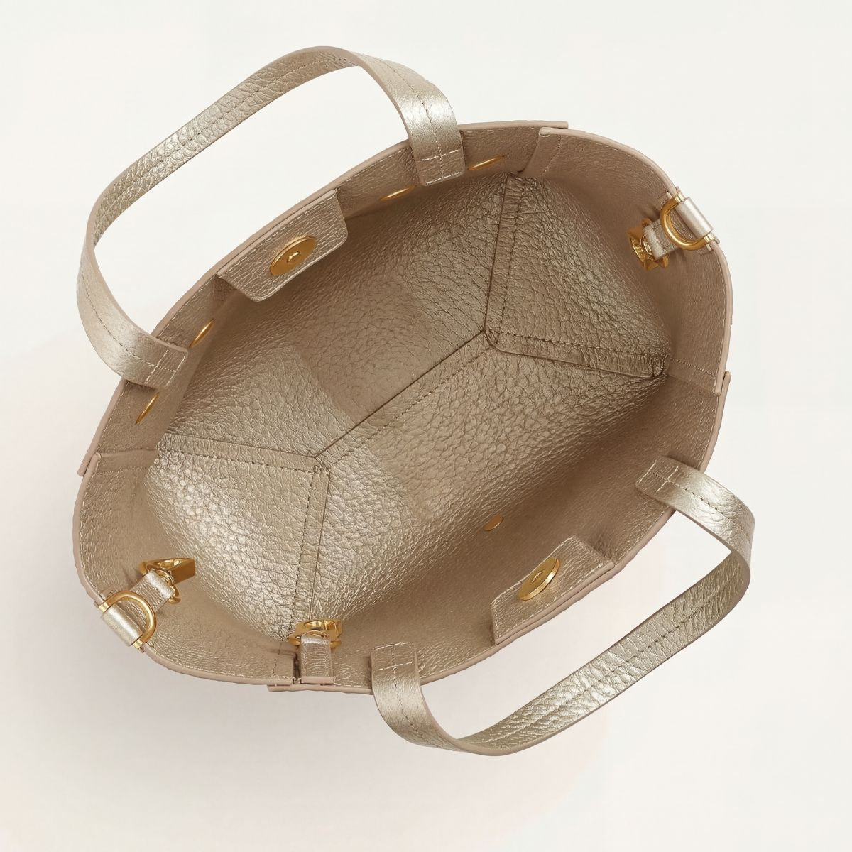 Magnolia | Gold with Gold hardware