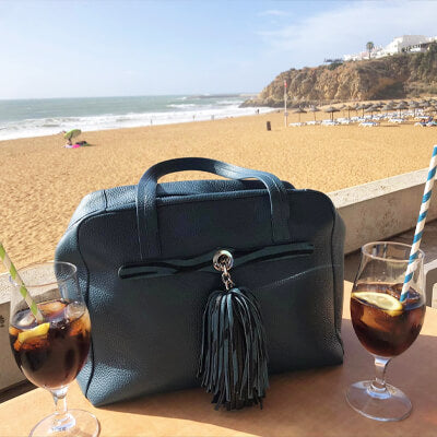 Jessica 2 in 1 zipped tote at the beach