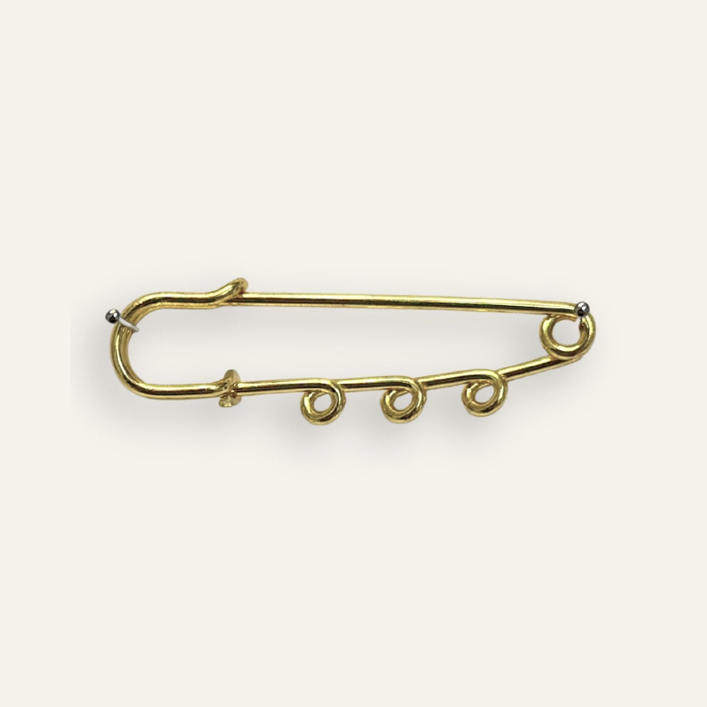 Kiltie Charm Brooch | with Gold hardware