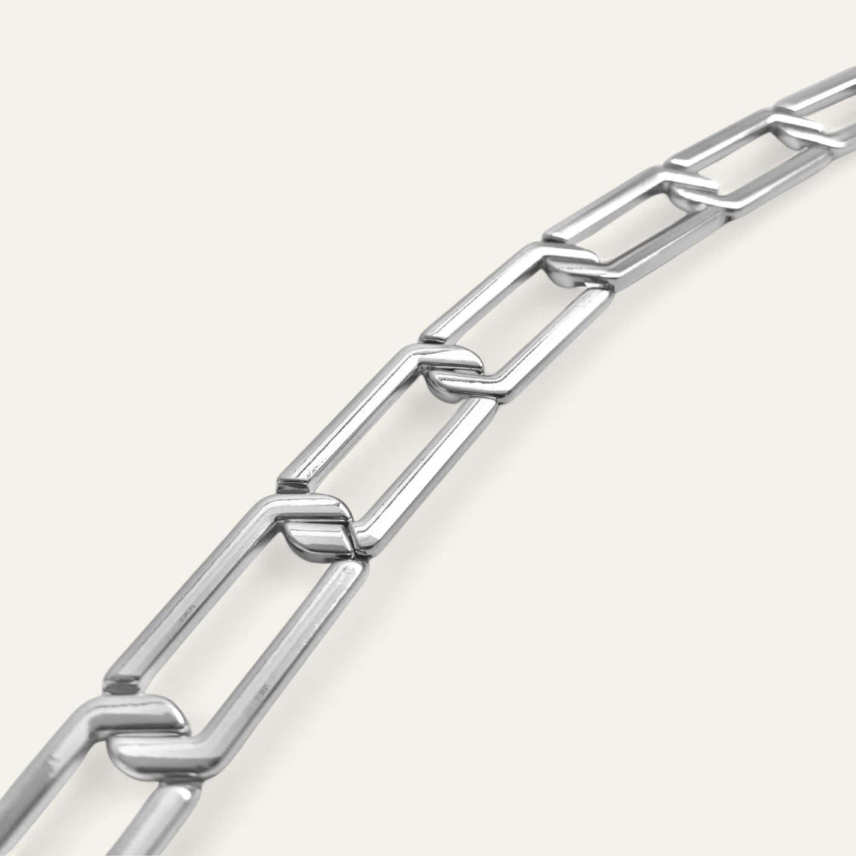 Silver Sarah Haran Shlinky Chain Close closeup